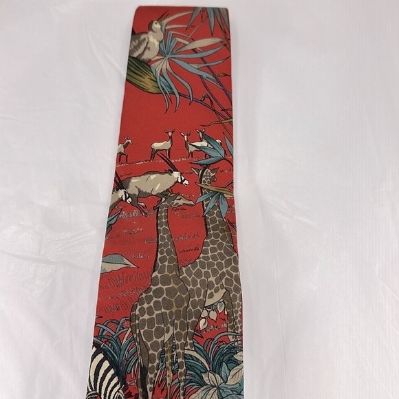 Lands’ End - African Safari Animals Red Multicolored Silk Mens Necktie ⭐️ EUC - Picture 3 of 5